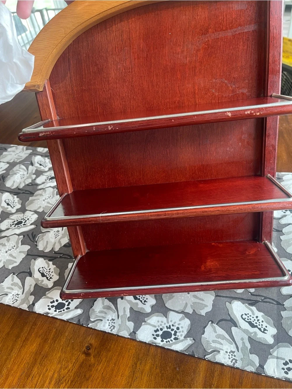 N/A three tier